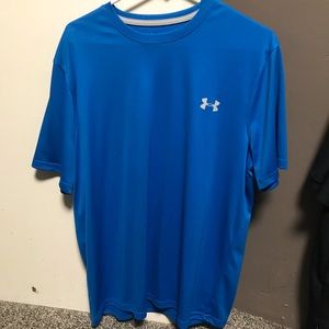 Men’s Under Armour tshirt
